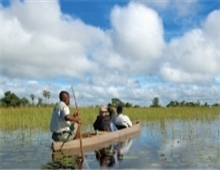 Mokoro trip in okavango delta 